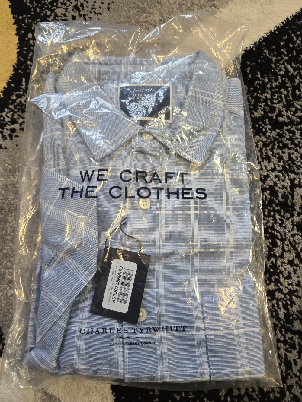 Charles Tyrwhitt Light Blue Check Casual Button-Down Shirt